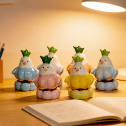 Jingdezhen Ceramic Rotating Ornament Garlic Bird Study Office Desktop Decoration Creative Gift for Colleagues to Relieve Stress