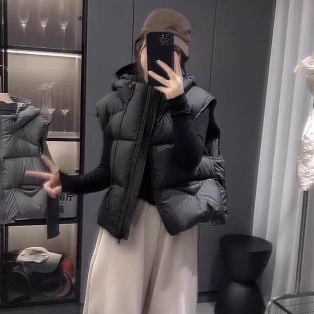 Down cotton vest women's short hooded winter 2024 new loose and high-end small vest vest vest jacket