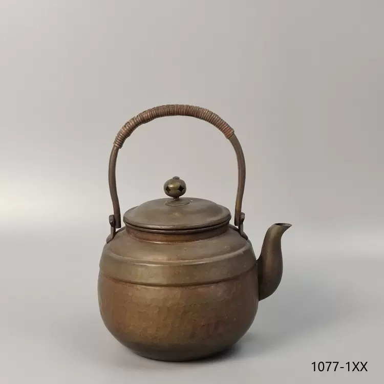 洛東桶谷定一作 天目釉茶壺