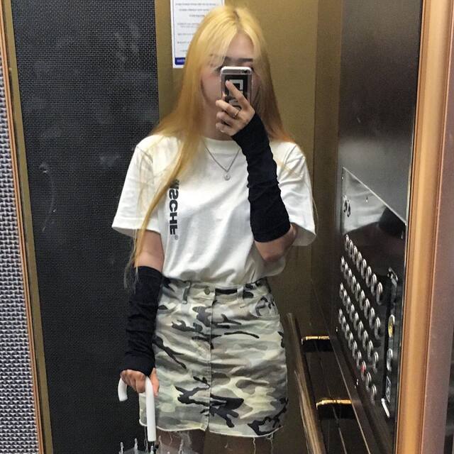 [RE] MSCHF Customized vertical letter strip printed round neck pure ...
