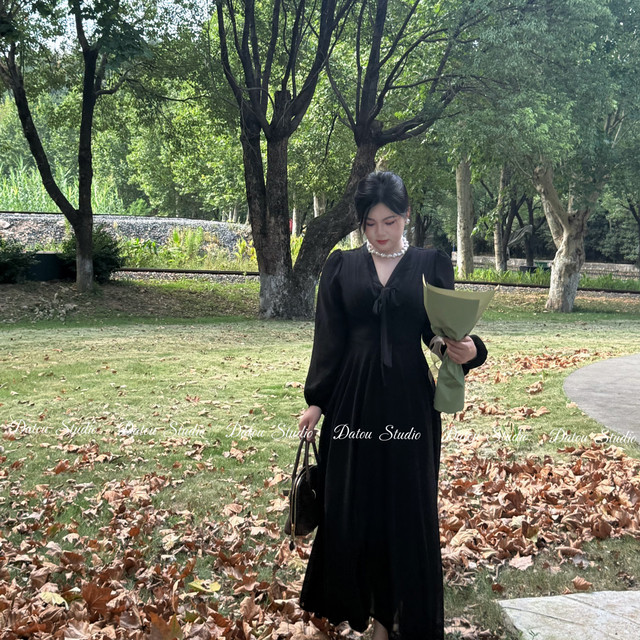 Tatou Studio slightly fat large size Korean gentle pink white and slim dress