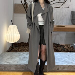 
Thames in the wind丨Rarity of mulberry silk silk crepe丨Screen dry silk fabric loose windbreaker MY5821
