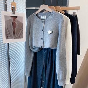 
Handmade round neck sweater jacket for women 2026 spring and autumn new style loose lazy style knitted cardigan thickened western style top