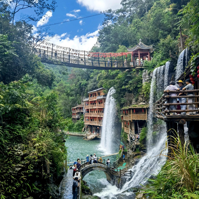 含动车】全景大瑶山+金秀+柳州+桂林4天游盘王界+大龙潭+百里柳江