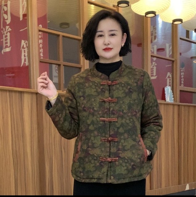 Middle -aged mother's winter printed cotton jacket jacket plus velvet thickened retro -fastening national wind cotton jacket short cotton clothing girl