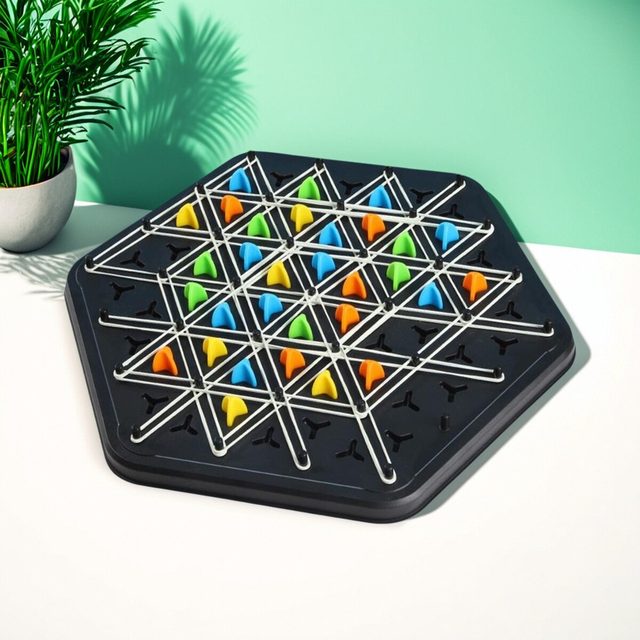 Chain chess desktop educational game family parent-child interactive game to exercise children's logical thinking educational toys