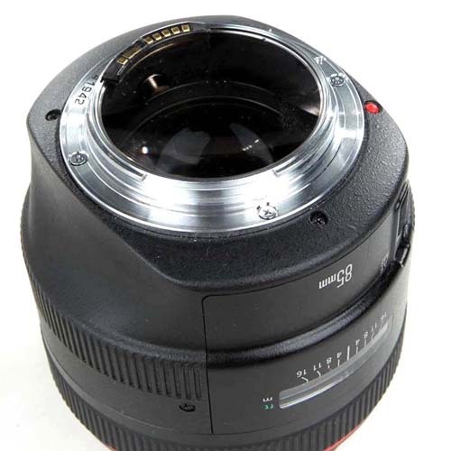 Canon EF 85mm f/1.2L II USM レンズ