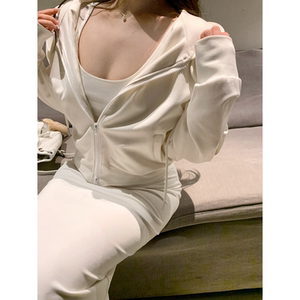 
Chengnan Bianer 2.28 Boiled Water Series Set Roman Cotton Sweater Jacket + Pants + Vest Dress