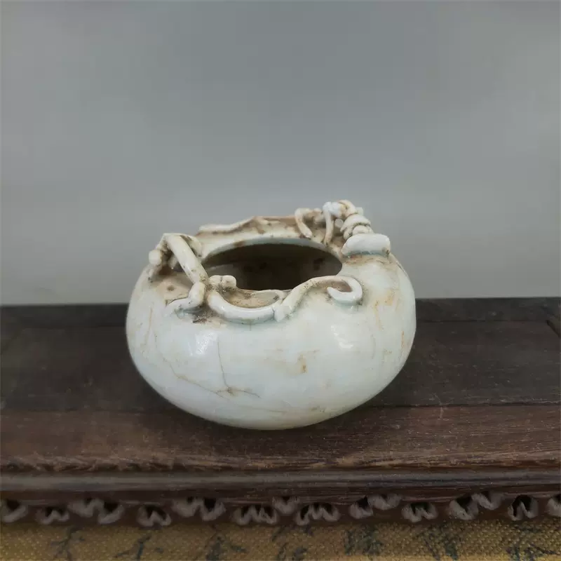 宋磁。建水。湖田窯。中国。古美術。骨董品。宋時代。舊家蔵出し。 Yahoo!オークション -「中国陶磁器 (宋)」の落札相場・落札価格