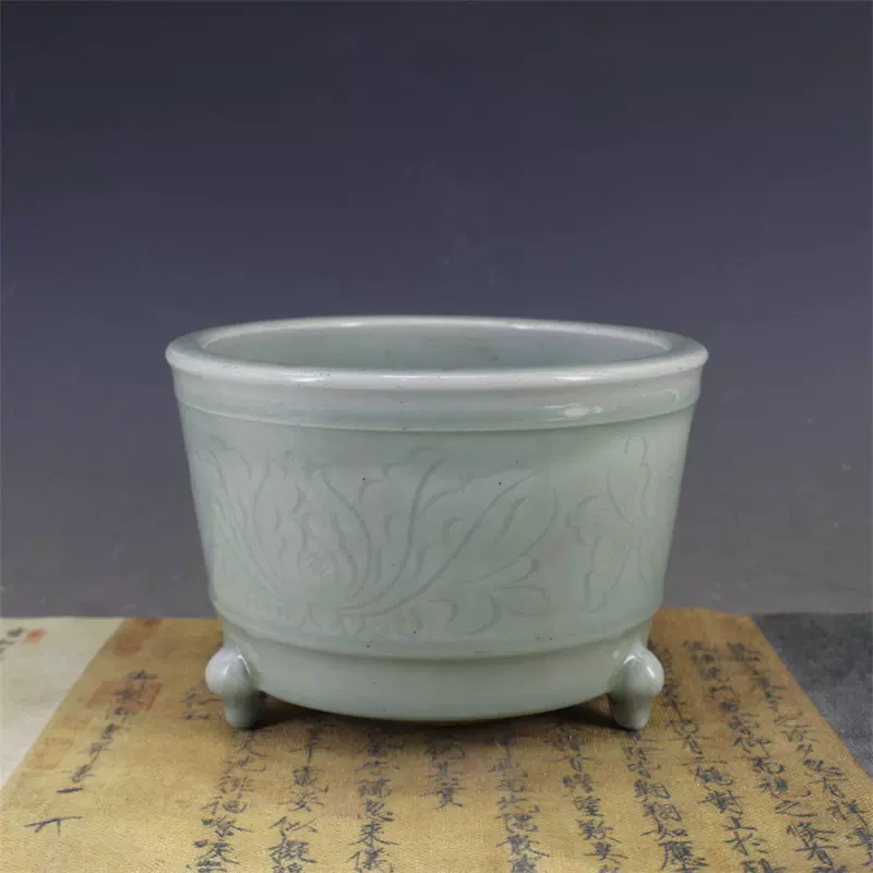 宋時代　龍泉窯　梅子青 青磁 刻牡丹花文大梅瓶 花入　花瓶　茶道具(B-20) 青磁刻花牡丹唐草文瓶 龍泉窯 文化遺産オンライン