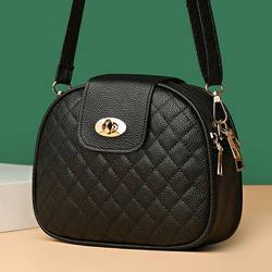 2024 Fashionable Autumn Women's Shoulder Bag, Trendy Quilted Single-Shoulder Bag for Middle-Aged Women, Black Crossbody Bag, Three-Layer Versatile Small Bag