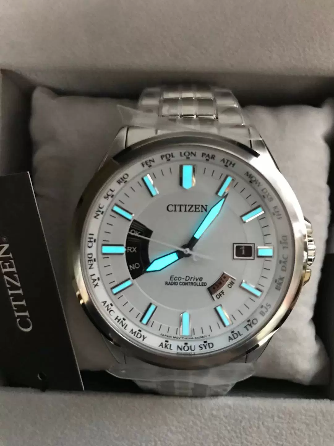 Citizen/西铁城光动能电波表CB0011-69L 69A 51A 蓝宝石夜光男表-Taobao