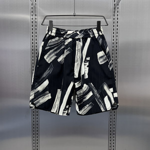 
Fashionable casual shorts for men's summer thin new style with loose and handsome printed beach five-point pants for men