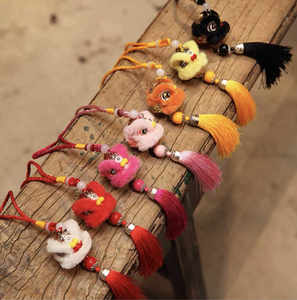 
Lion boy Lingnan lion dance handmade cultural and creative home bag cute festive New Year gift national trend atmospheric pendant