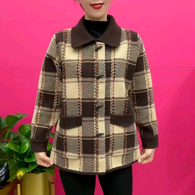 Mother's clothing autumn and winter thickened plaid coat fashionable style lapel loose large size knitted cardigan sweater coat