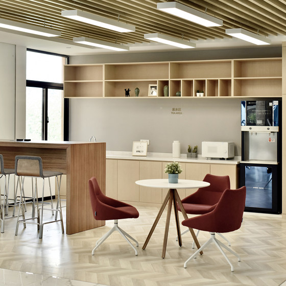 
Office leisure sofa coffee table combination modern simple reception area fabric sofa chair coffee break rest area furniture