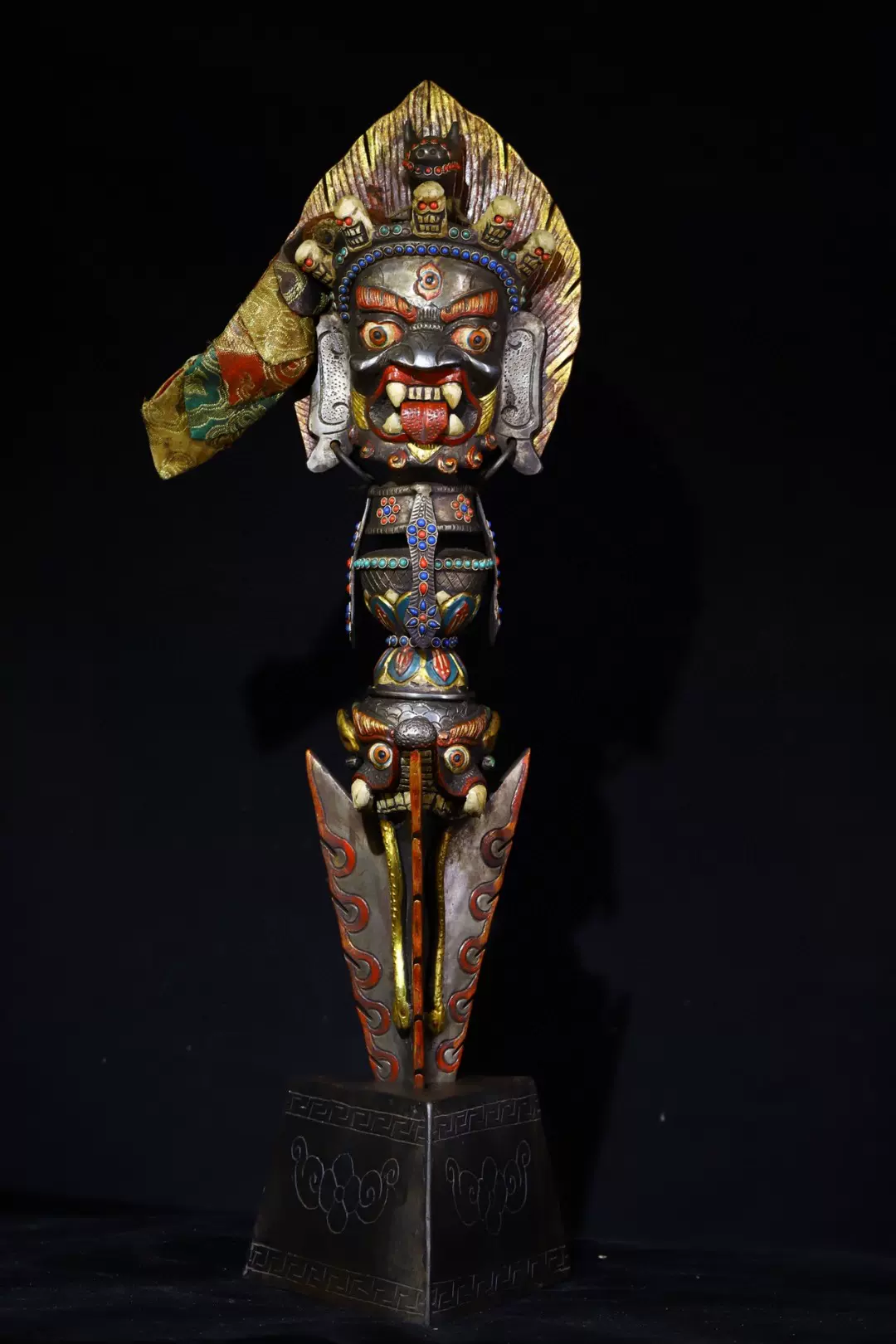 中国古美術・蔵伝工芸・寒鉄彩絵金剛降魔杵・手工錾刻・文房置物・鎮宅辟邪・風水法具 中国古美術・蔵伝工芸・寒鉄彩絵金剛降魔杵・手工錾刻・文房置物