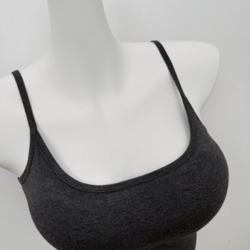 
Retro Hong Kong style hot girl with breast pads pure U-neck vest