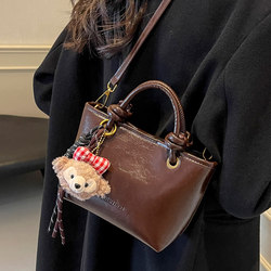 High-End Trendy Women's Bag 2025 New Autumn and Winter Super Popular Versatile Crossbody Bag Light Luxury Niche Handbag Bucket Bag