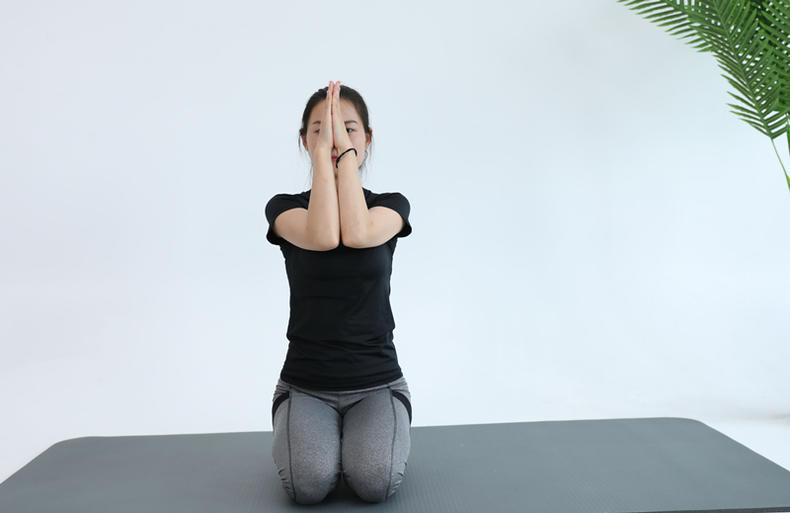 干货分享!产后妈妈五步健胸操第6张-券麻麻 干货分享!产后妈妈五步健胸操第6张-券麻麻