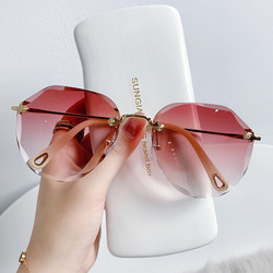 Sunglasses for Women, Summer High-End Style, Uv Protection, 2026 New Trendy Model, Specifically for Driving