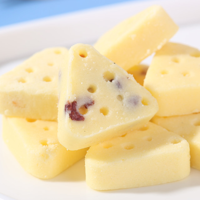 Triangular Cheese Pack Totem Ranch Fresh Milk Cheese Cheese Inner Mongolian Cheese Block ...