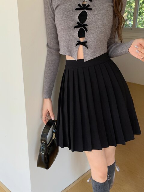 Black Large Size Retro Pleated Skirt Women's Large Size High Waist Mid Skirt 2024 Summer New Korean Style College Style Skirt