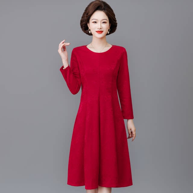 Young mother-in-law's wedding banquet outfit, mother's wedding dress, noble and foreign style high-end red high-end temperament dress autumn and winter