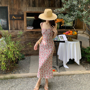 
Miss chopped pepper, fruit wine, slightly drunk/French sexy slim fit and slim floral women's new suspender high-waist vacation long skirt