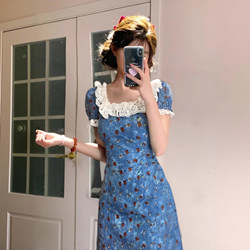 2026 New French Style Pure Desire Oil Painting Style Square Neck Lace Splicing Dress Fashionable Floral Long Dress D2399A