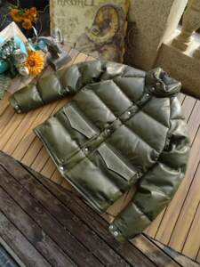 Only 63 Italian sheepskin down jackets duck down jackets and warm leather clothes men and women wear
