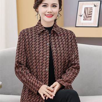 
Middle-aged and elderly women's warm and versatile shirts, age-reducing tops for mothers, autumn and winter new fashion long-sleeved velvet shirts and jackets