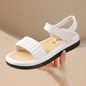
Huge and easy-to-wear thick-soled sandals for women in summer 2026 new outer wear versatile and beautiful soft-soled thick-soled beach sandals for women