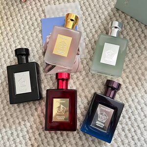 
Korean genuine FORMENT/COTTONHUG/DEAR NIGHT long-lasting light fragrance bath refreshing fragrance perfume