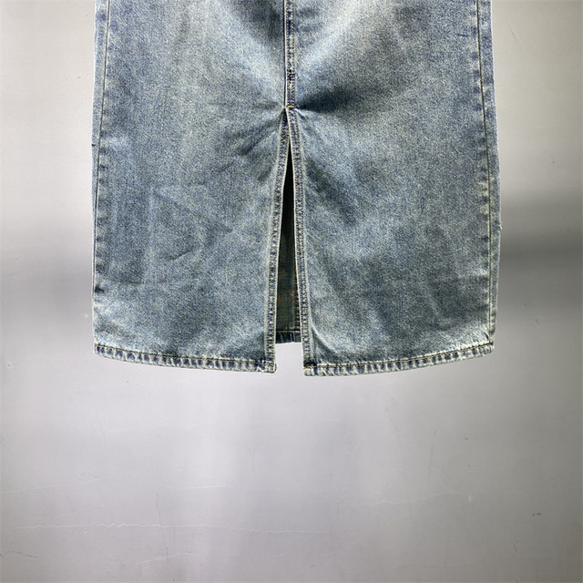 Retro denim skirt for women 2025 spring new Hong Kong style breasted high waist slimming mid-length A-line hip skirt