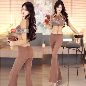 
VJE winter thickened and capable age-reducing splicing suit new slim top high-waisted flared pants two-piece set