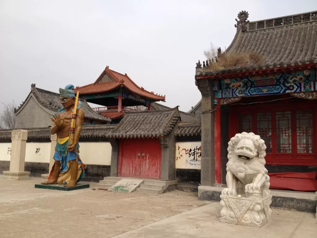 沈阳怪坡风景区-卧龙禅寺