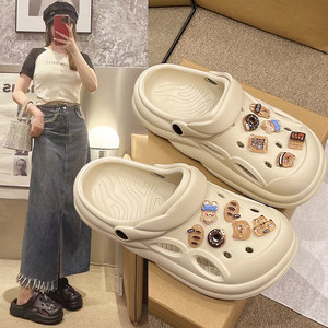 
Lidani Croc Shoes Women's 2026 New Summer Outer Sandals Beach Flat Non-Slip Anti-odor Slippers Women