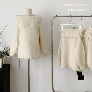 
Lazy one-shoulder pullover sweater for women in spring long-sleeved sweater gentle style white loose shoulder top wear
