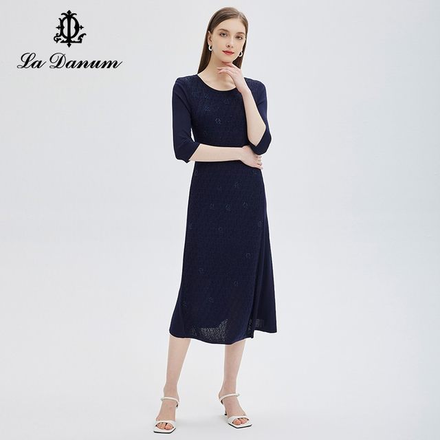 Aidana spring and summer new Tibetan blue round collar hot drill dress waist seven -point sleeve A -line skirt temperament fashion