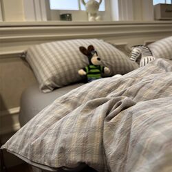 Simple Japanese-Style Gray Plaid Four-Piece Bedding Set, All Cotton, 1.5m 1.8m Student Apartment Three-Piece Duvet Cover Set, 1.2m