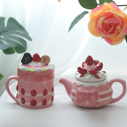 Creative Water Cup Ceramic Pot with Lid Strawberry Mug ins Style Cute Cup Female Teapot Gift Milk Cup