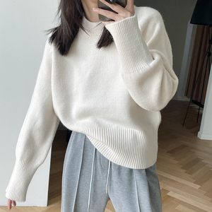 The Korean version of the simple white round neckline sweater woman thickened and warm 2024 autumn and winter new long -sleeved bottom sweater
