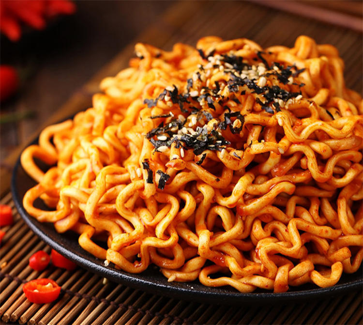 这些好吃的辣味速食零食,寝室必备!(图3) 这些好吃的辣味速食零食,寝室必备!(图3)