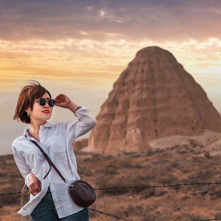 宁夏银川6日5晚跟团●五湖穿越中卫腾格里沙漠露营看见贺兰沙坡头