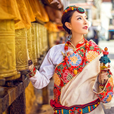 香格里拉二日游纯玩普达措松赞林寺丽江两日游云南旅游住五星酒店