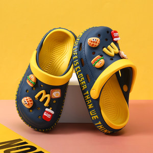 
Children's hole shoes boy slippers girls 2025 summer new non-slip baby sandals boy big children beach shoes