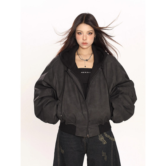 
Fake two-piece hooded PU leather jacket cotton jacket men and women autumn and winter oversize couple American flight suit cotton jacket