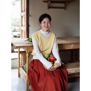 
Retelling the fluffy cashmere wool raccoon velvet blended vest, colorful three-color round neck small pullover warm top