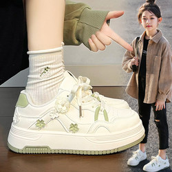 Girls' Shoes, White Sneakers, 2026 New Spring Children's Sneakers, Non-Slip, Soft-Soled Sports Shoes for Older Girls